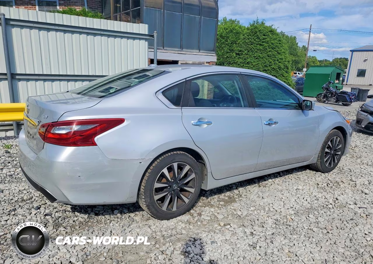 2018 Nissan Altima 2.5 Sv VIN:1N4AL3AP1JC252502 - 3