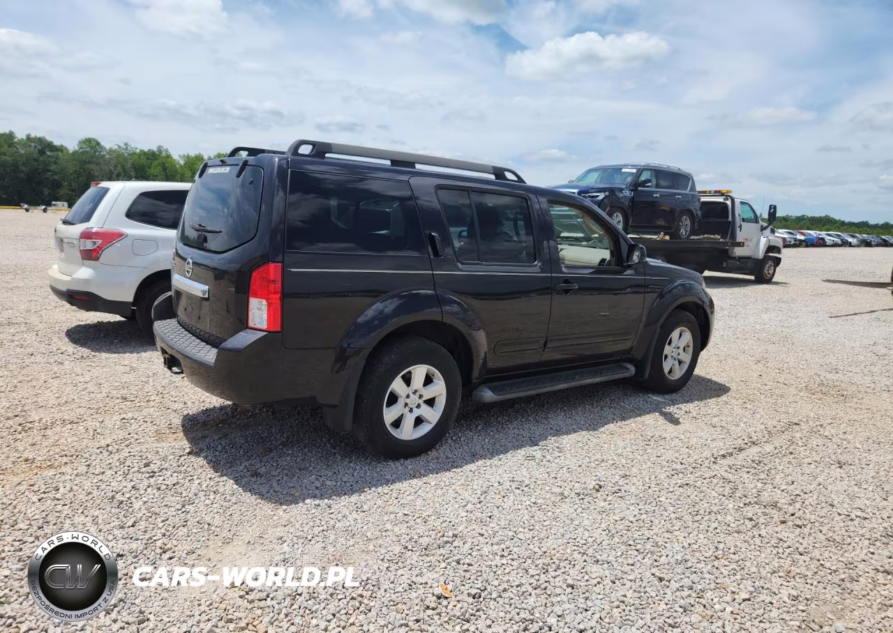 2011 Nissan Pathfinder S VIN:5N1AR1NN8BC633122 - 3