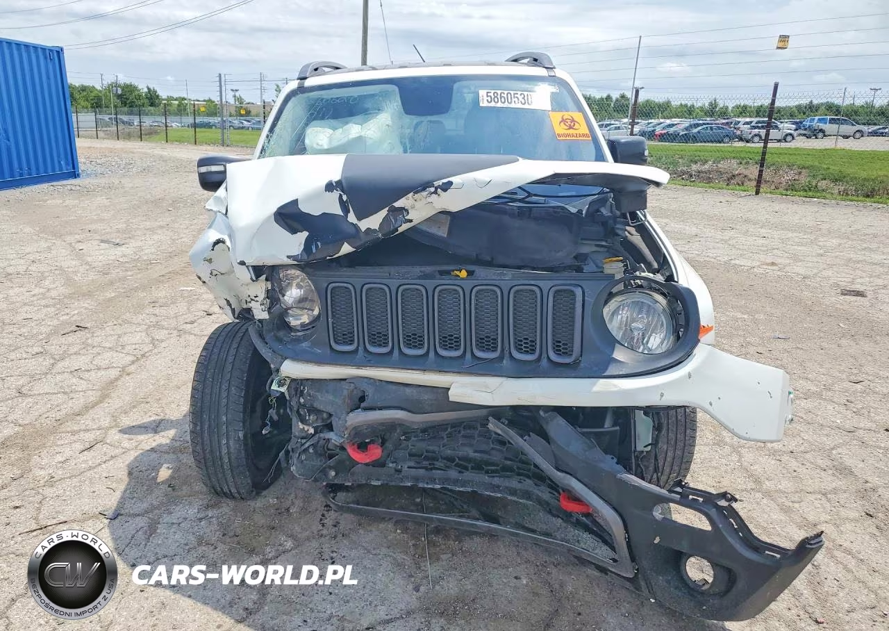 2015 Jeep Renegade Trailhawk VIN:ZACCJBCTXFPB27563 - 5