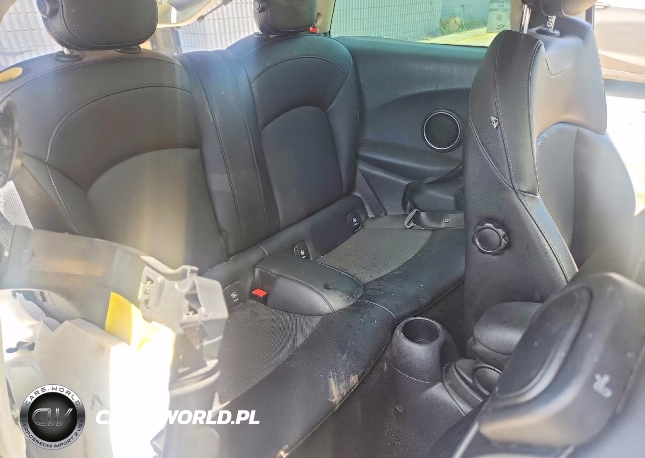 2015 Mini Cooper S VIN:WMWXP7C59F2A33246 - 10