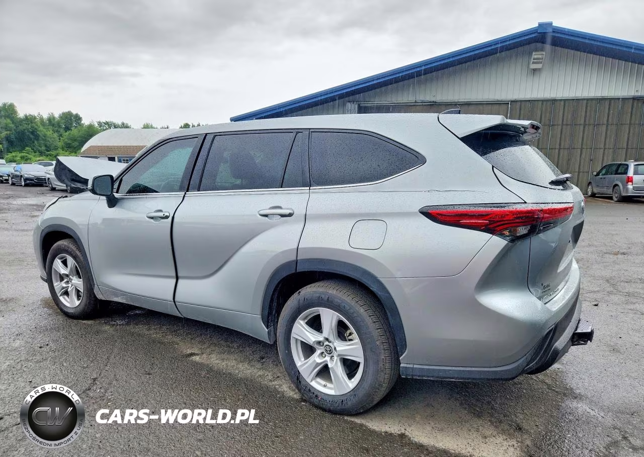 2022 Toyota Highlander Hybrid Le VIN:5TDZARAH7NS516762 - 2