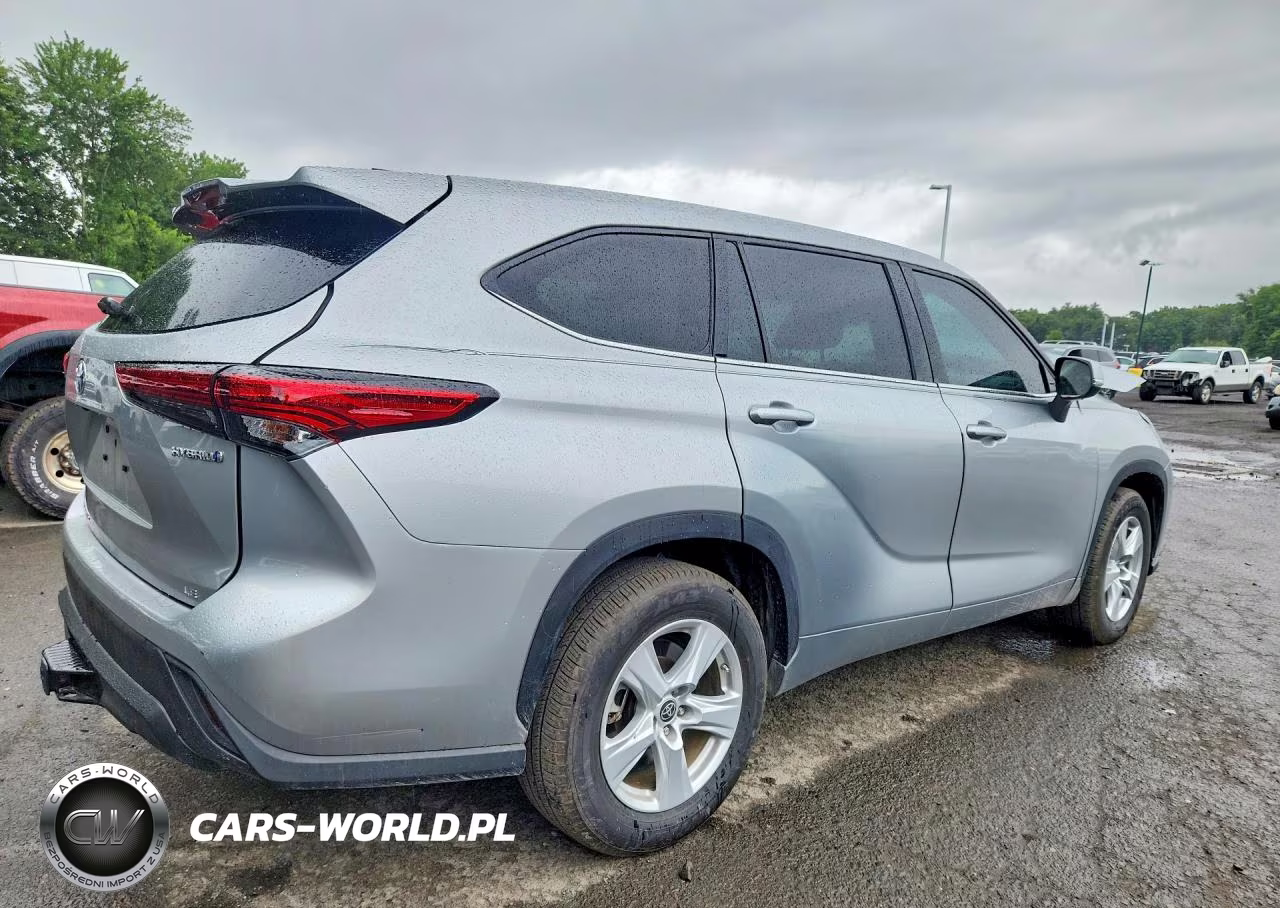 2022 Toyota Highlander Hybrid Le VIN:5TDZARAH7NS516762 - 3