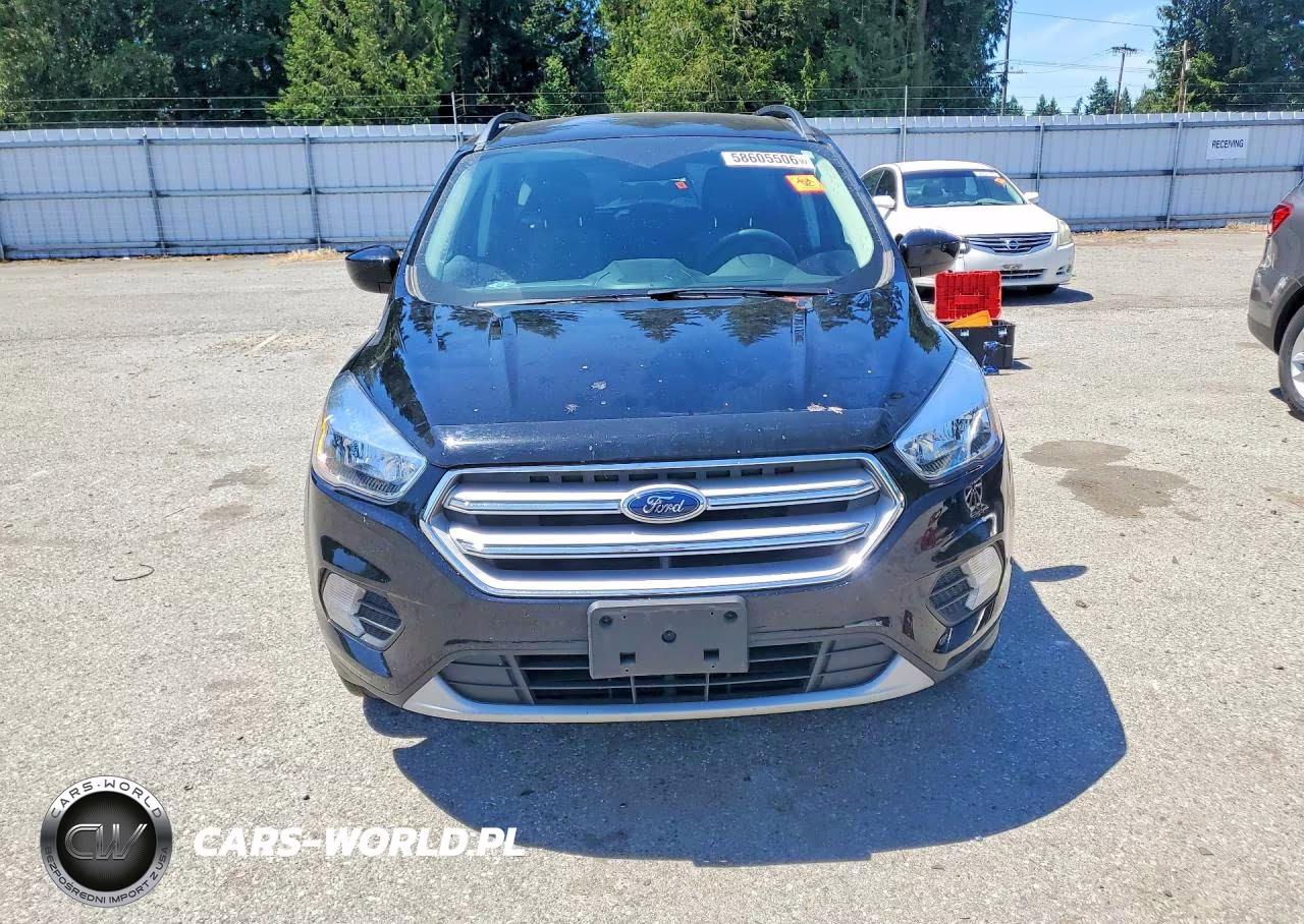 2018 Ford Escape Se VIN:1FMCU9GDXJUD44813 - 5