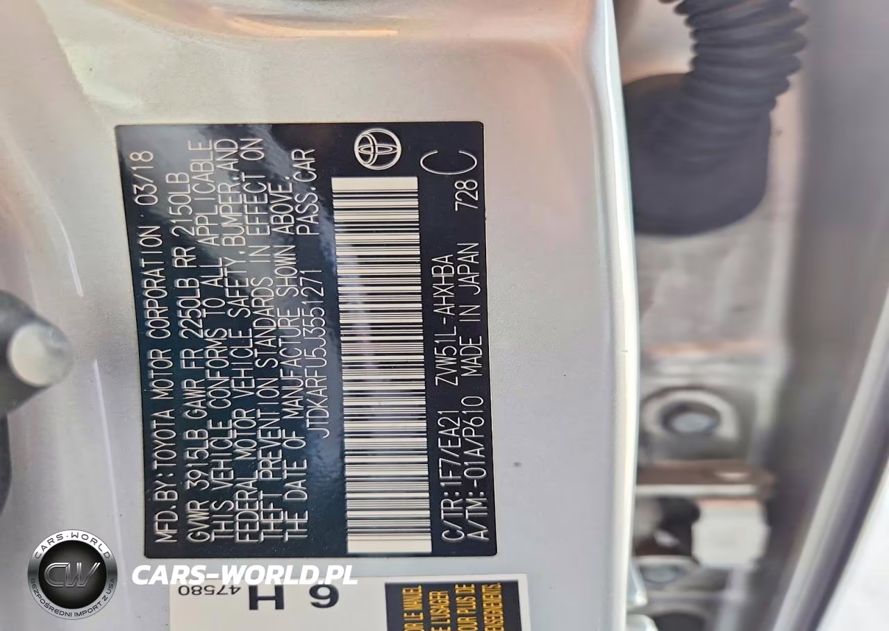 2018 Toyota Prius Four Touring VIN:JTDKARFU5J3551271 - 12