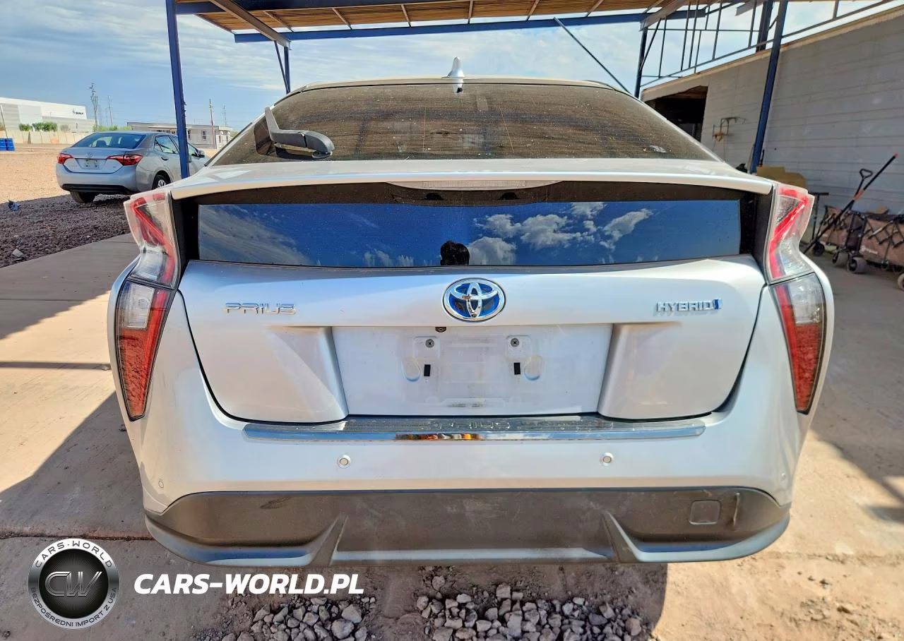 2018 Toyota Prius Four Touring VIN:JTDKARFU5J3551271 - 6