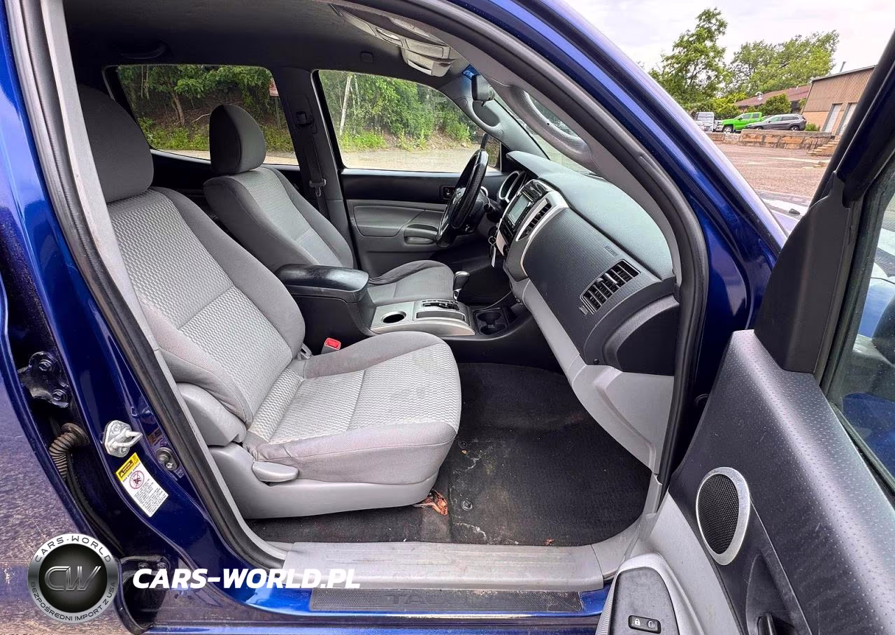 2015 Toyota Tacoma V6 VIN:3TMLU4EN6FM200996 - 5
