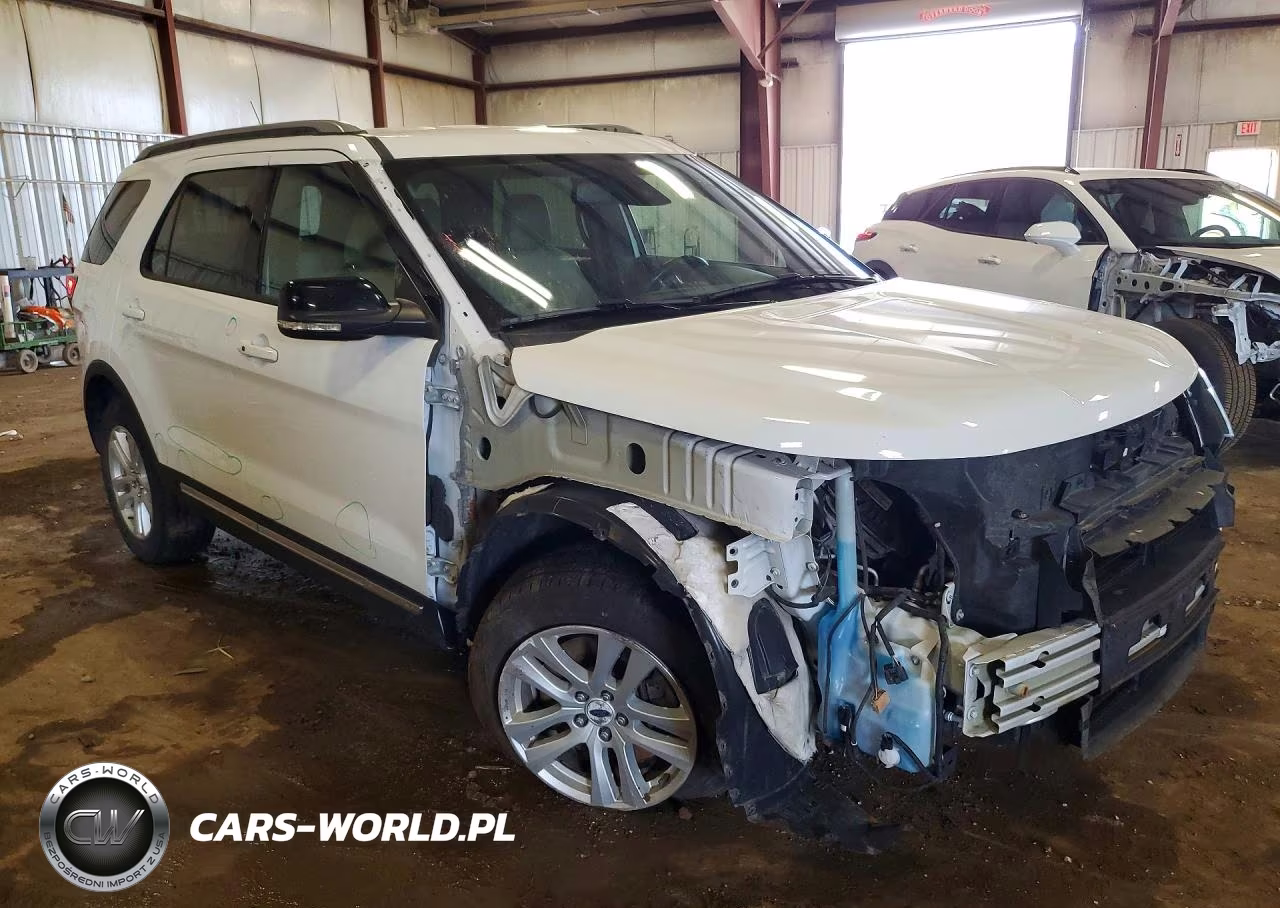 2018 Ford Explorer Xlt VIN:1FM5K8D83JGB94736 - 4