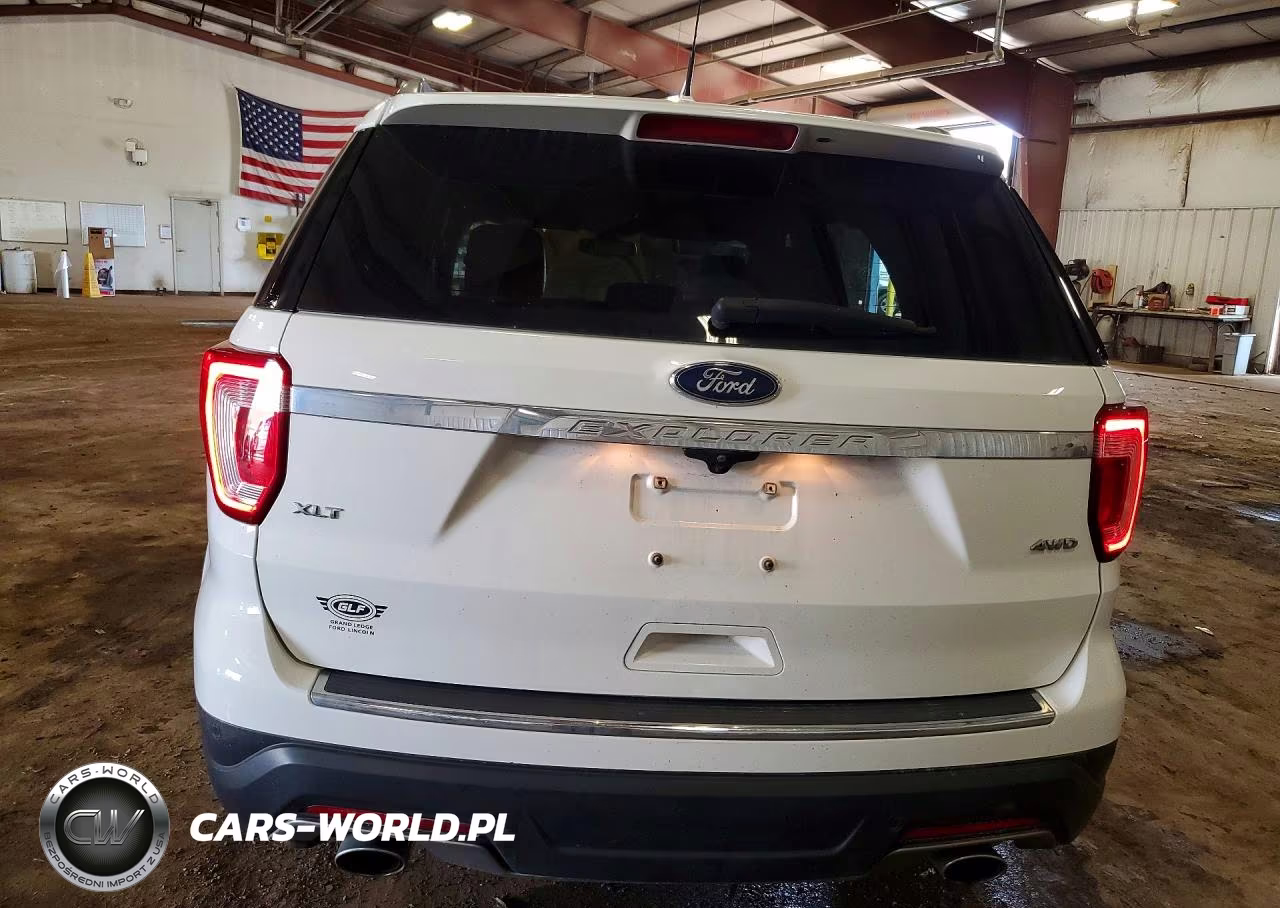 2018 Ford Explorer Xlt VIN:1FM5K8D83JGB94736 - 6