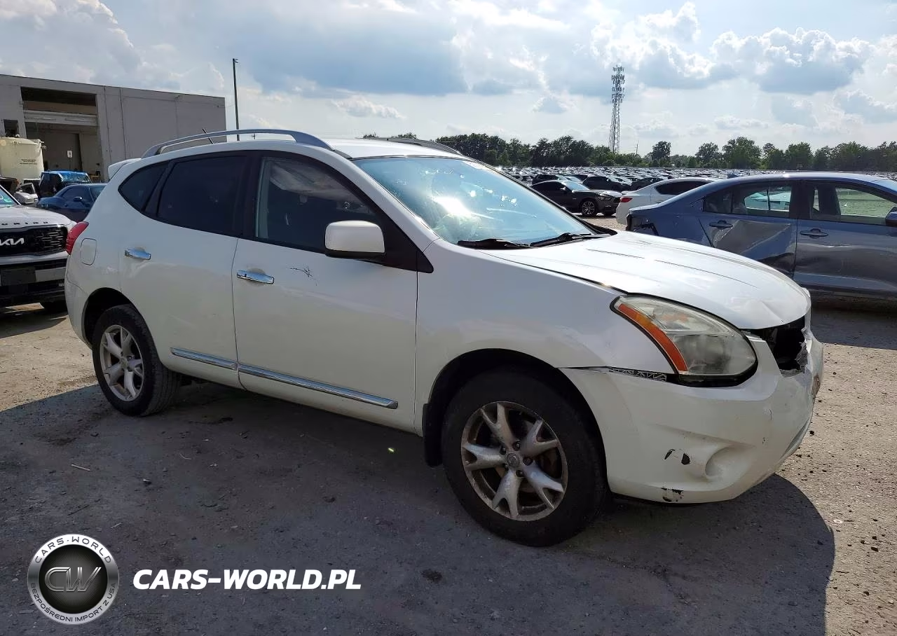 2011 Nissan Rogue S VIN:JN8AS5MT9BW185718 - 4
