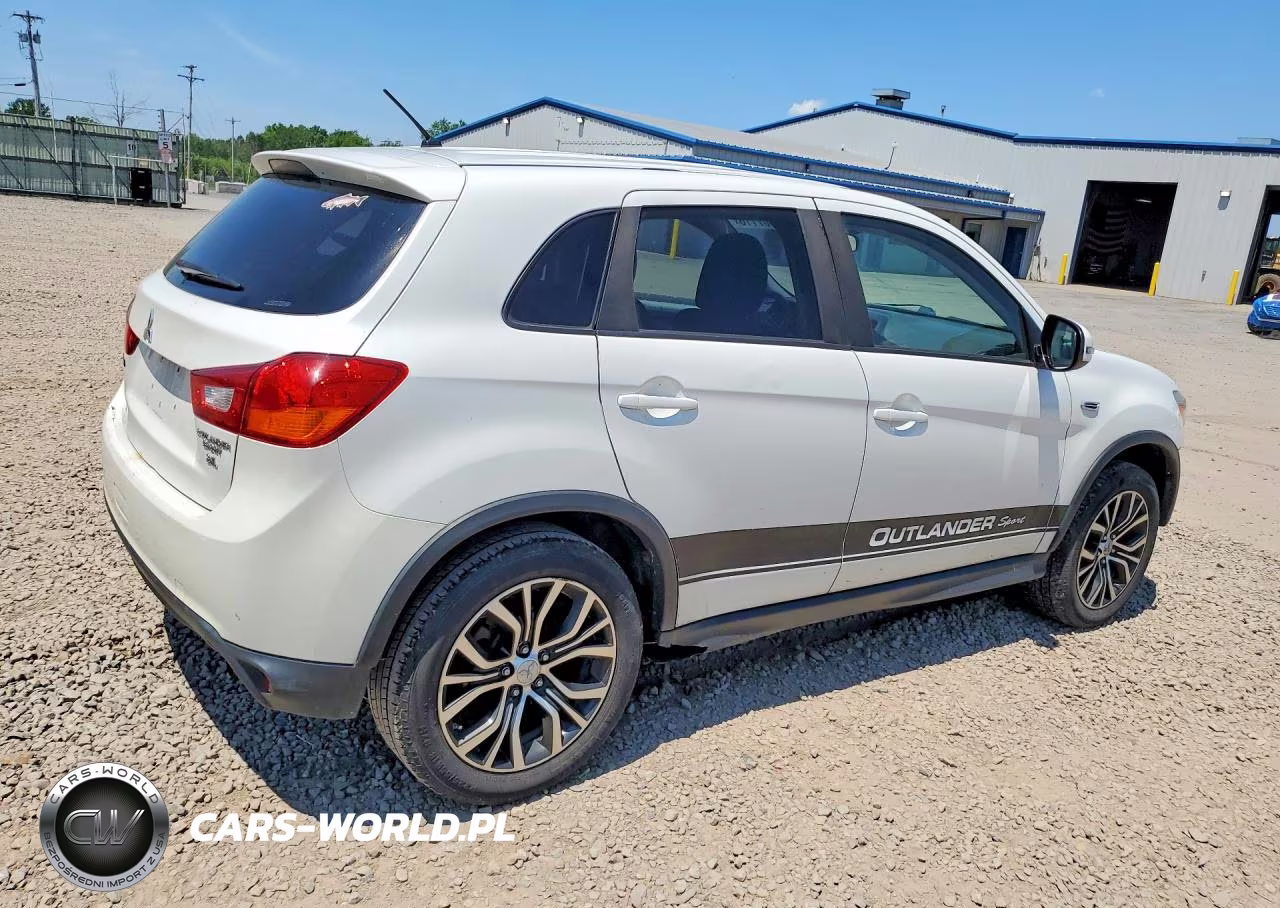 2016 Mitsubishi Outlander Sport VIN:JA4AR3AWXGZ035479 - 3