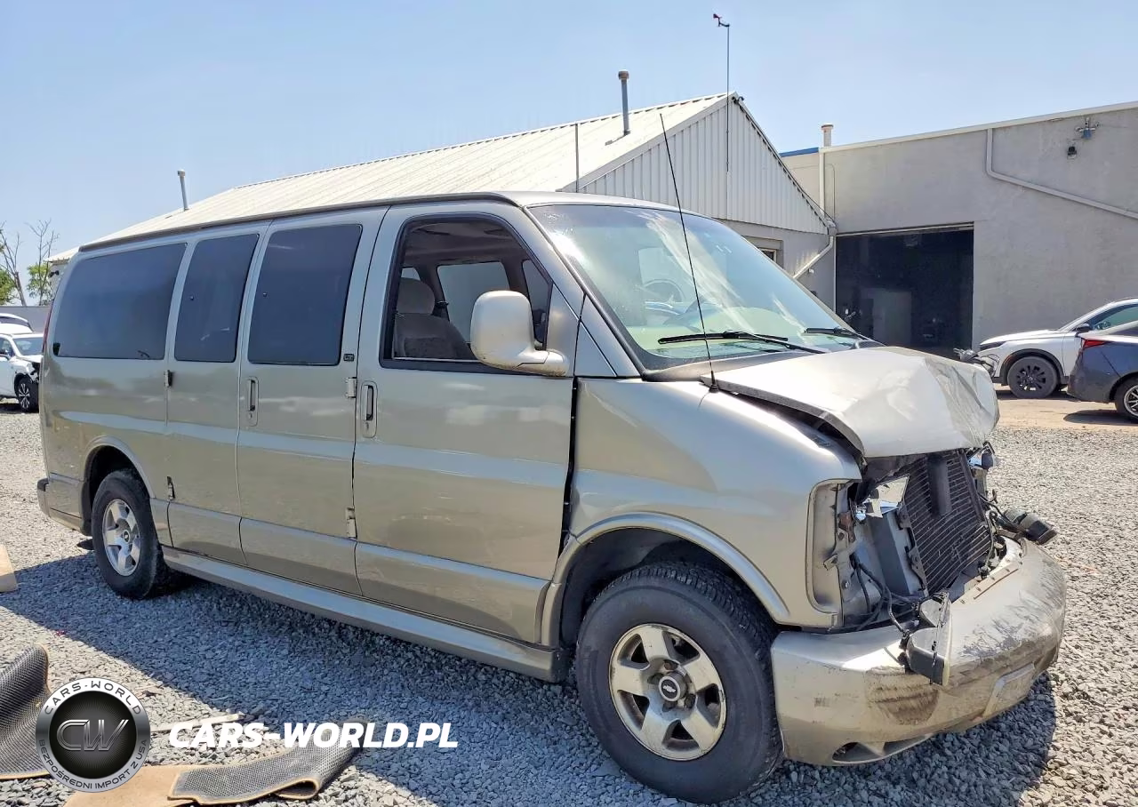 2001 Chevrolet Express G1500 VIN:1GNFG65R211227130 - 4