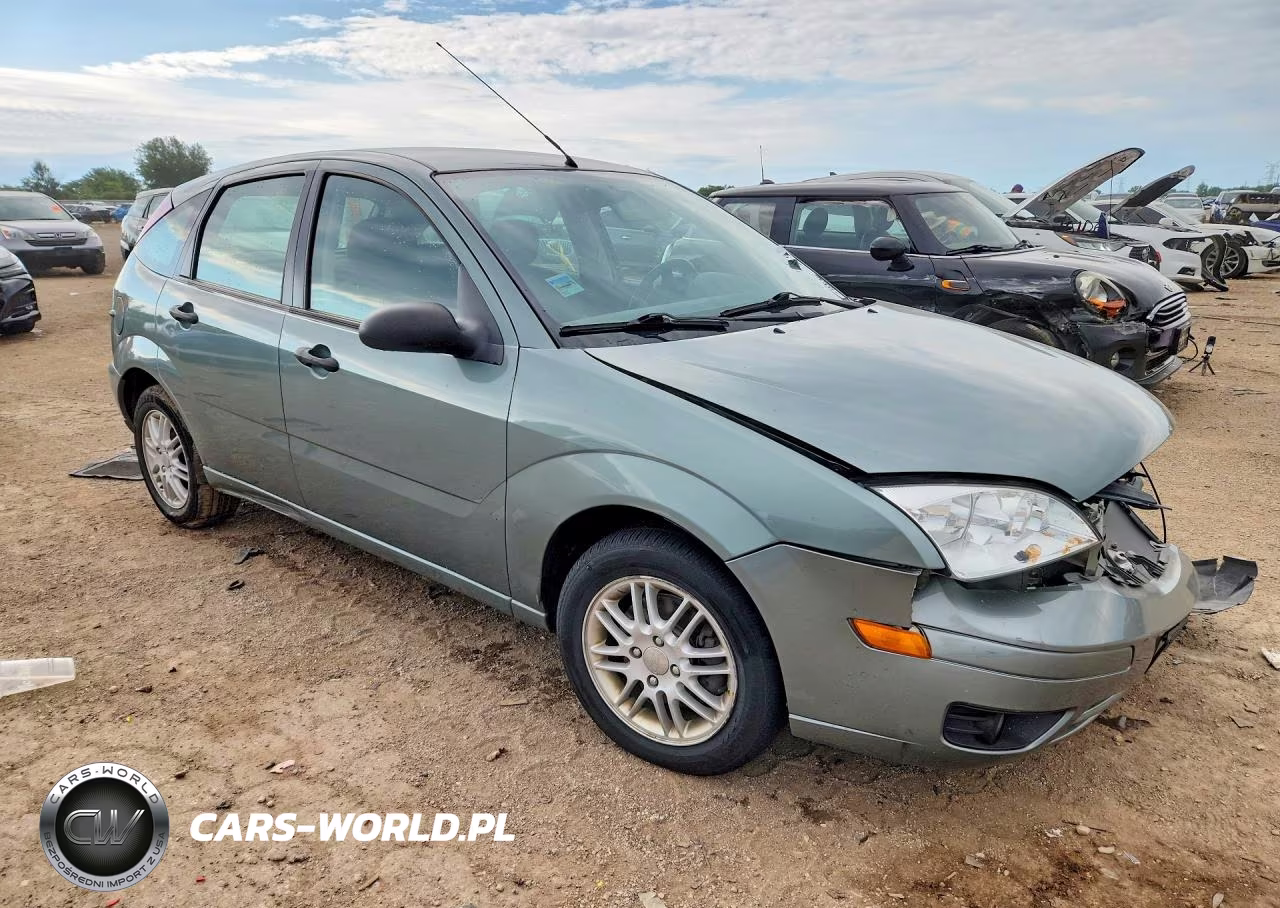2005 Ford Focus Zx5 VIN:3FAFP37N15R121481 - 4