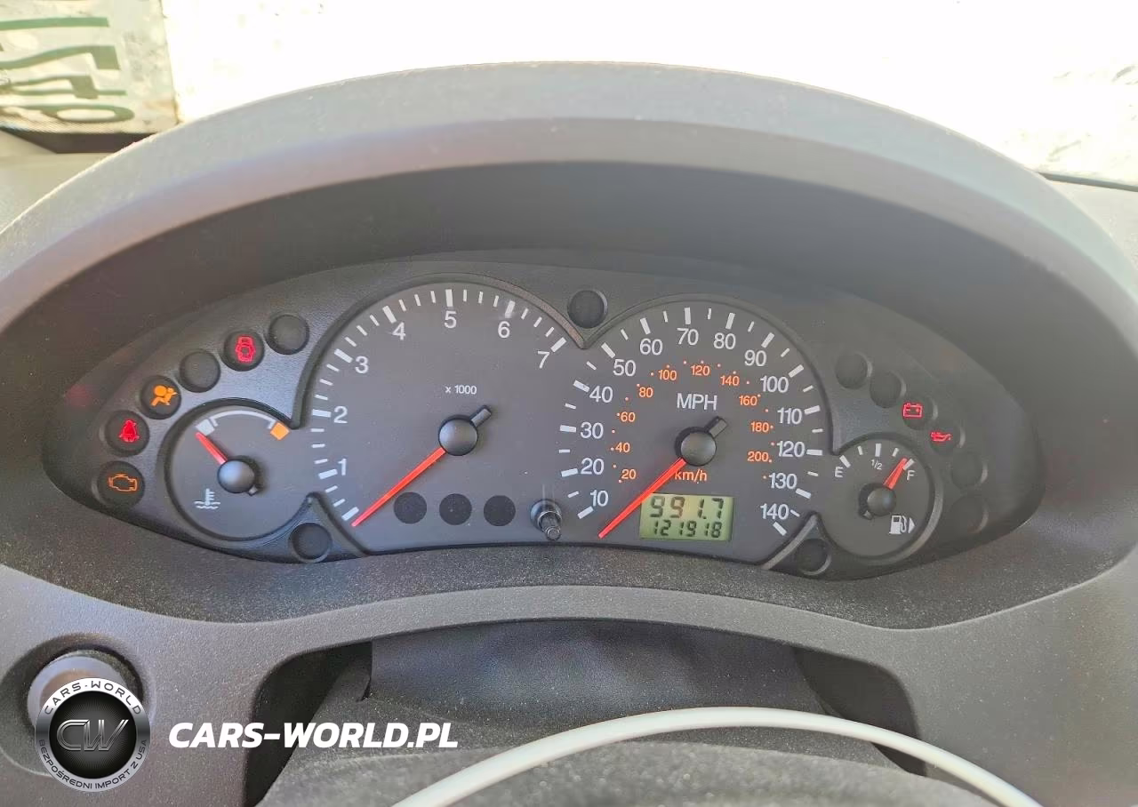 2005 Ford Focus Zx5 VIN:3FAFP37N15R121481 - 9