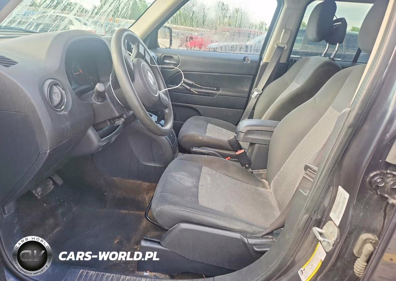 2016 Jeep Patriot Sport VIN:1C4NJRBB3GD520489 - 7