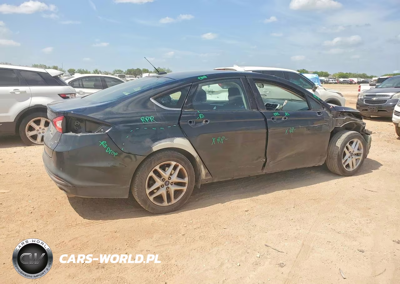 2014 Ford Fusion Se VIN:3FA6P0H72ER103313 - 3
