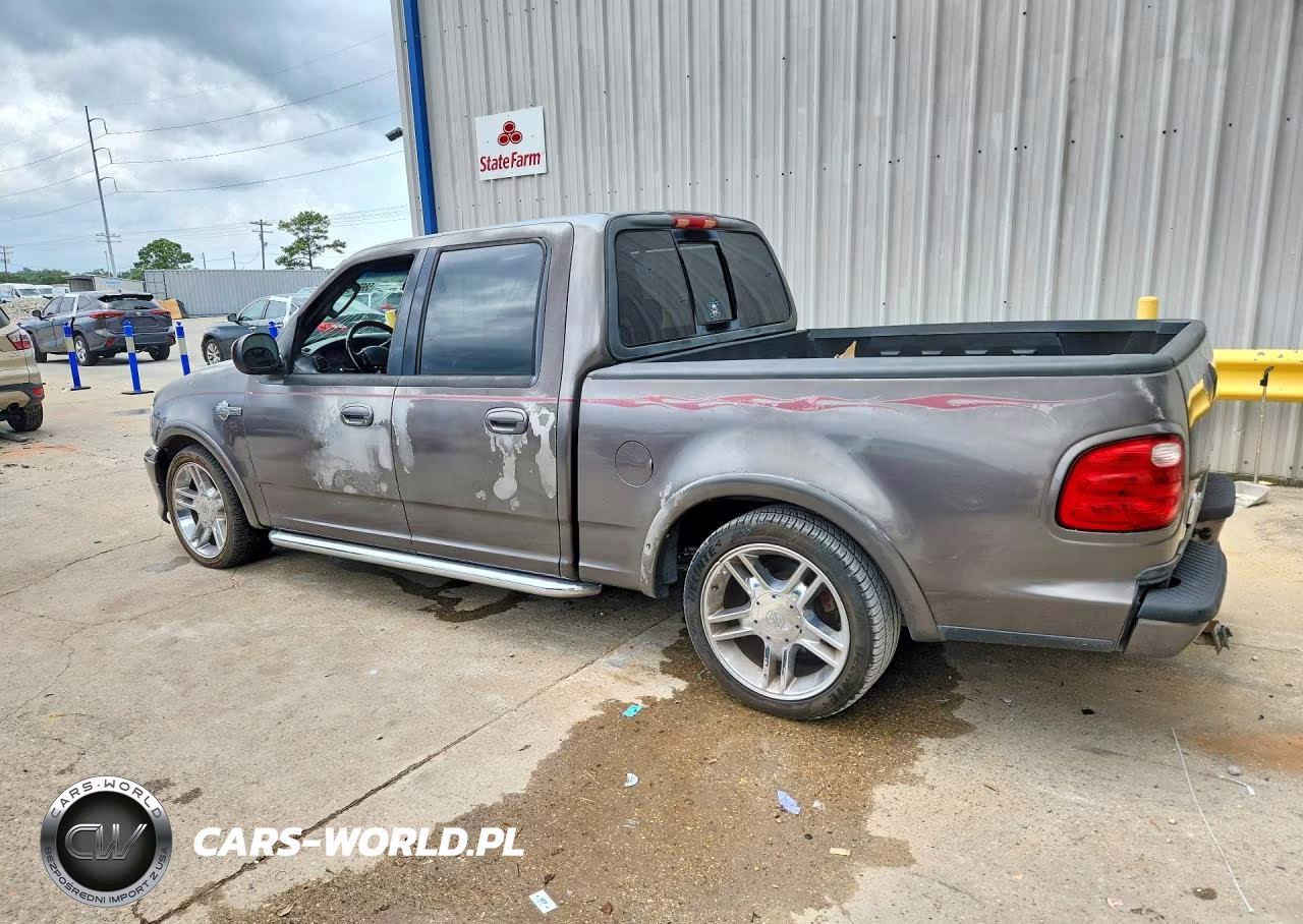 2002 Ford F150 Supercrew Harley Davidson VIN:1FTRW07372KD38962 - 2