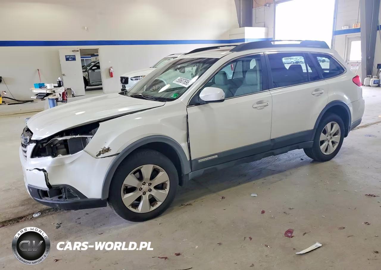 2011 Subaru Outback 3.6R Limited – zdjęcie 1 z 13