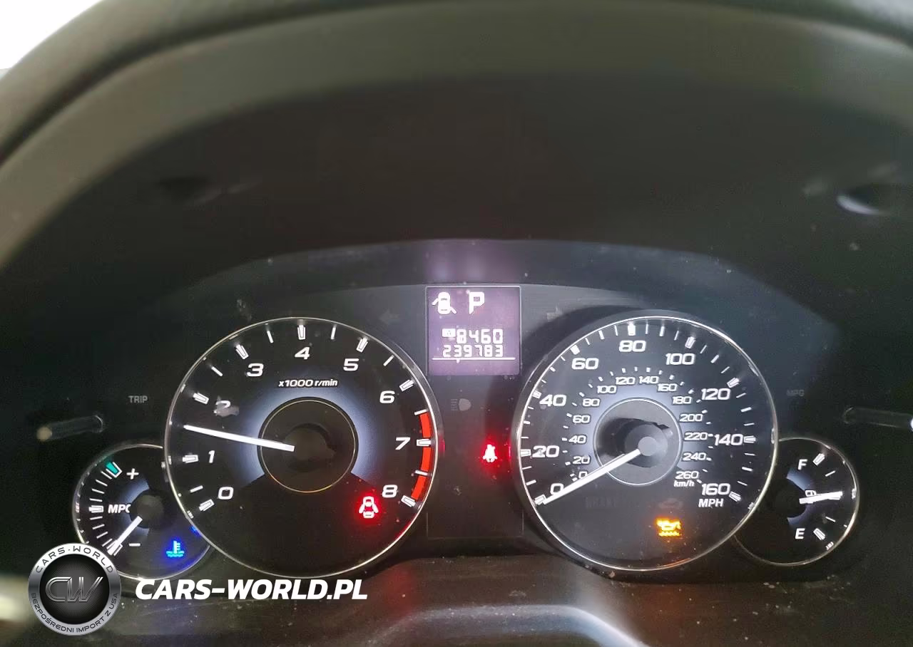 2011 Subaru Outback 3.6R Limited VIN:4S4BRDKC2B2381298 - 9