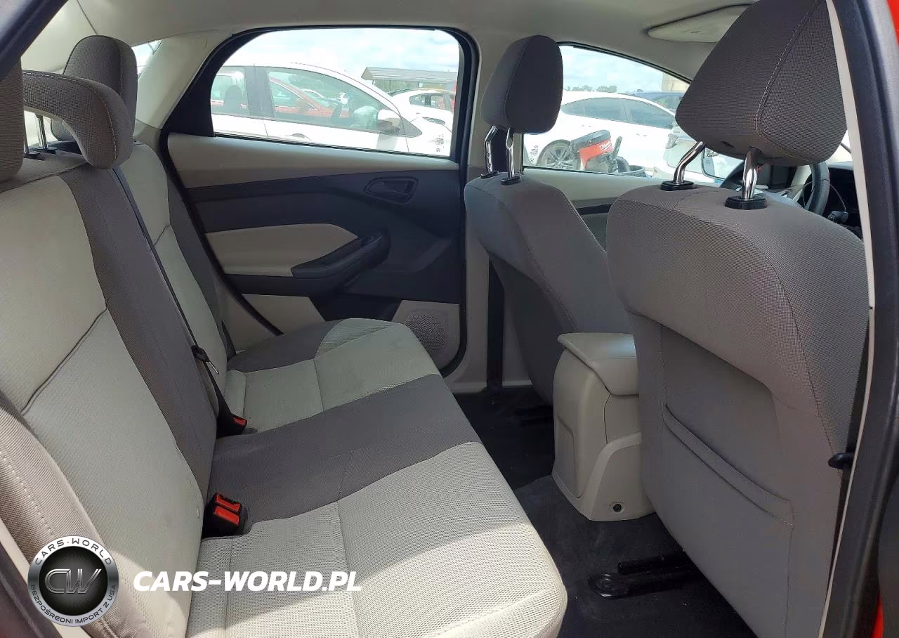 2012 Ford Focus Se VIN:1FAHP3F28CL278775 - 10
