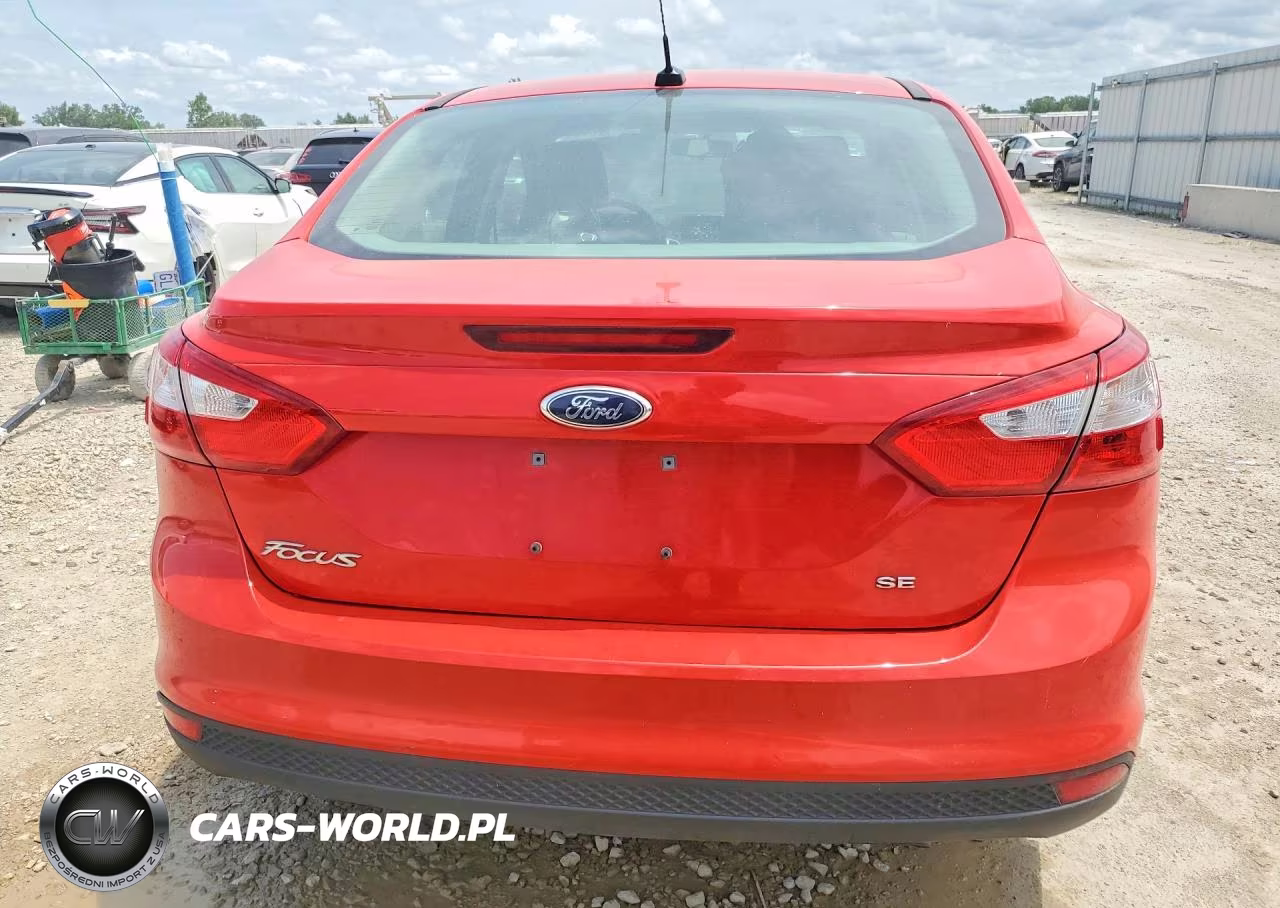 2012 Ford Focus Se VIN:1FAHP3F28CL278775 - 6