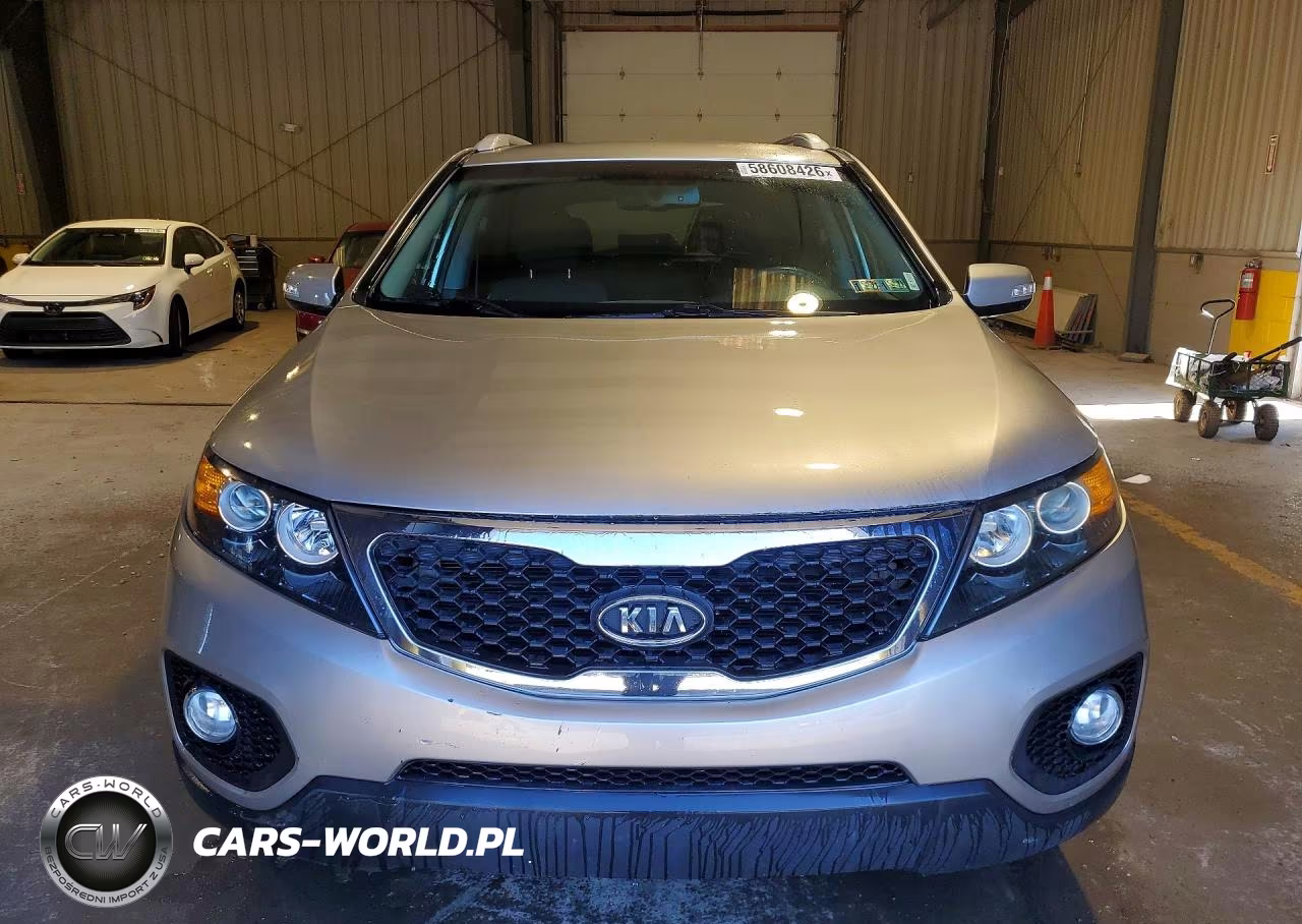 2013 Kia Sorento Lx VIN:5XYKTCA61DG396931 - 5