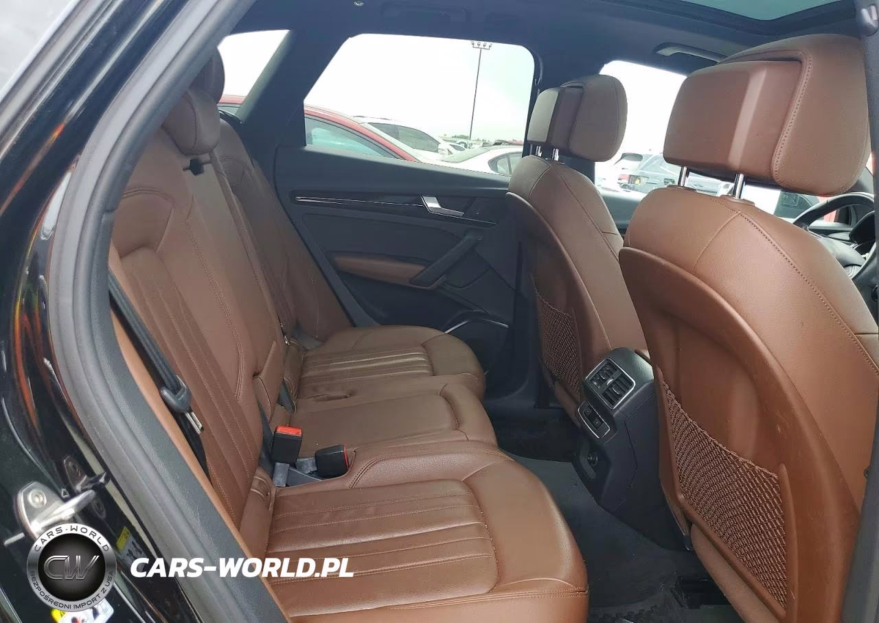 2019 Audi Q5 Premium VIN:WA1ANAFY0K2133979 - 10