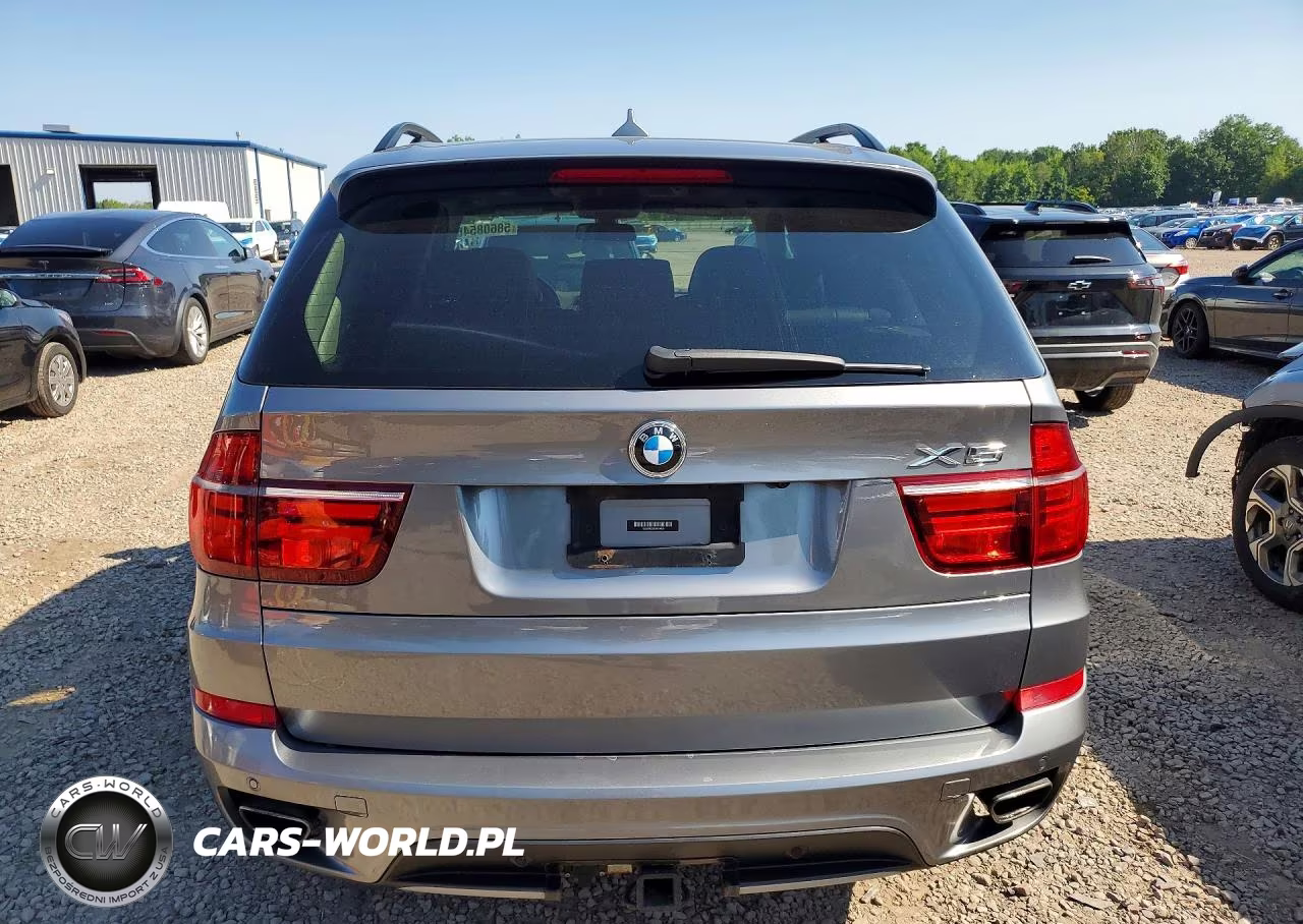 2012 BMW X5 xDrive50I VIN:5UXZV8C55CL424435 - 6