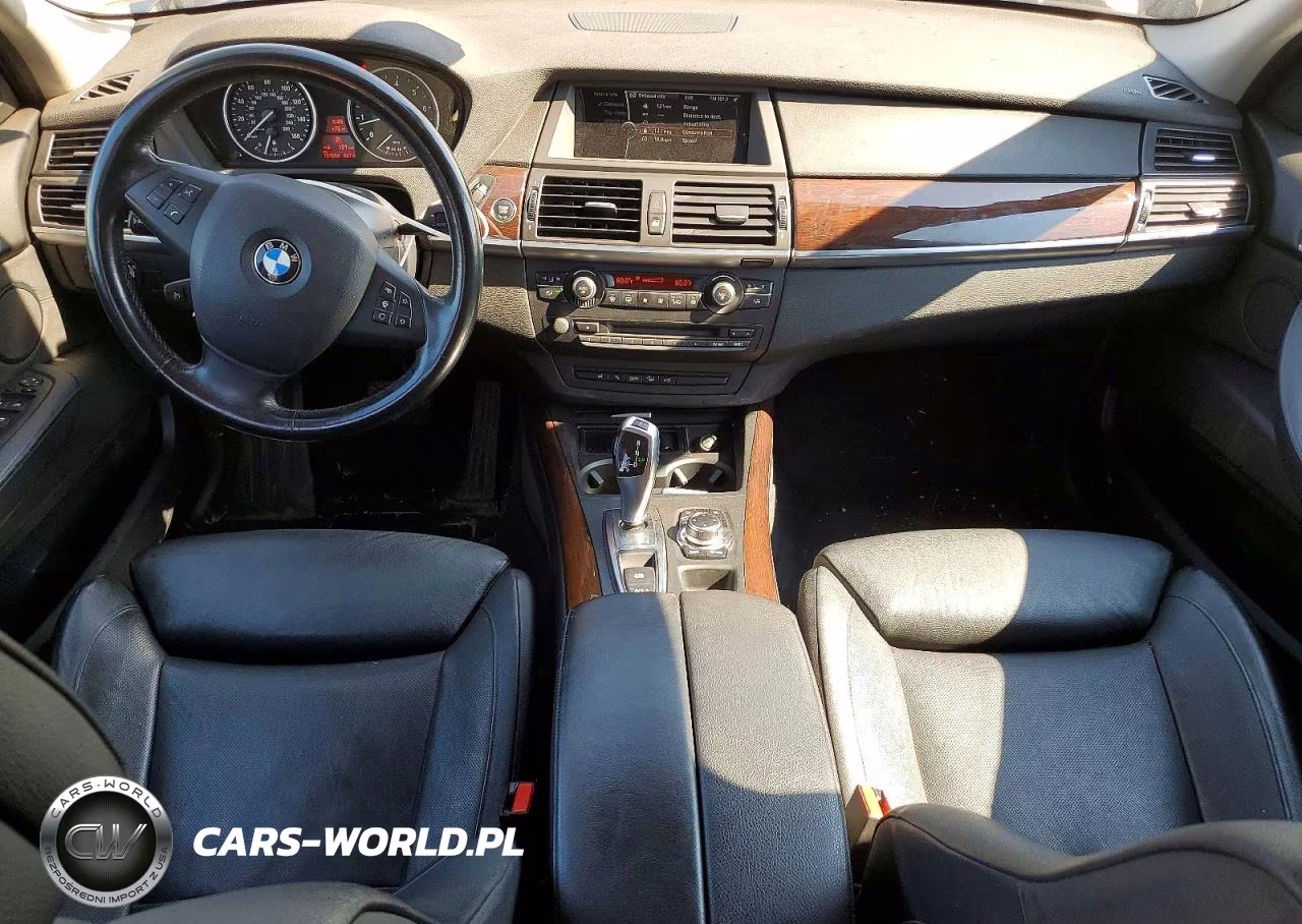 2012 BMW X5 xDrive50I VIN:5UXZV8C55CL424435 - 8