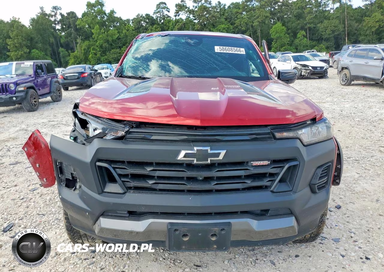 2024 Chevrolet Colorado Trail Boss VIN:1GCPTEEK8R1142035 - 5