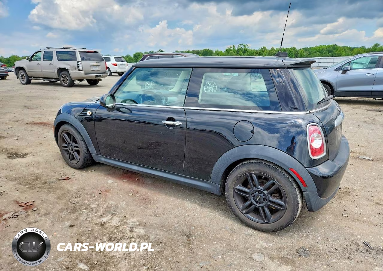 2013 Mini Cooper VIN:WMWSU3C54DT374988 - 2