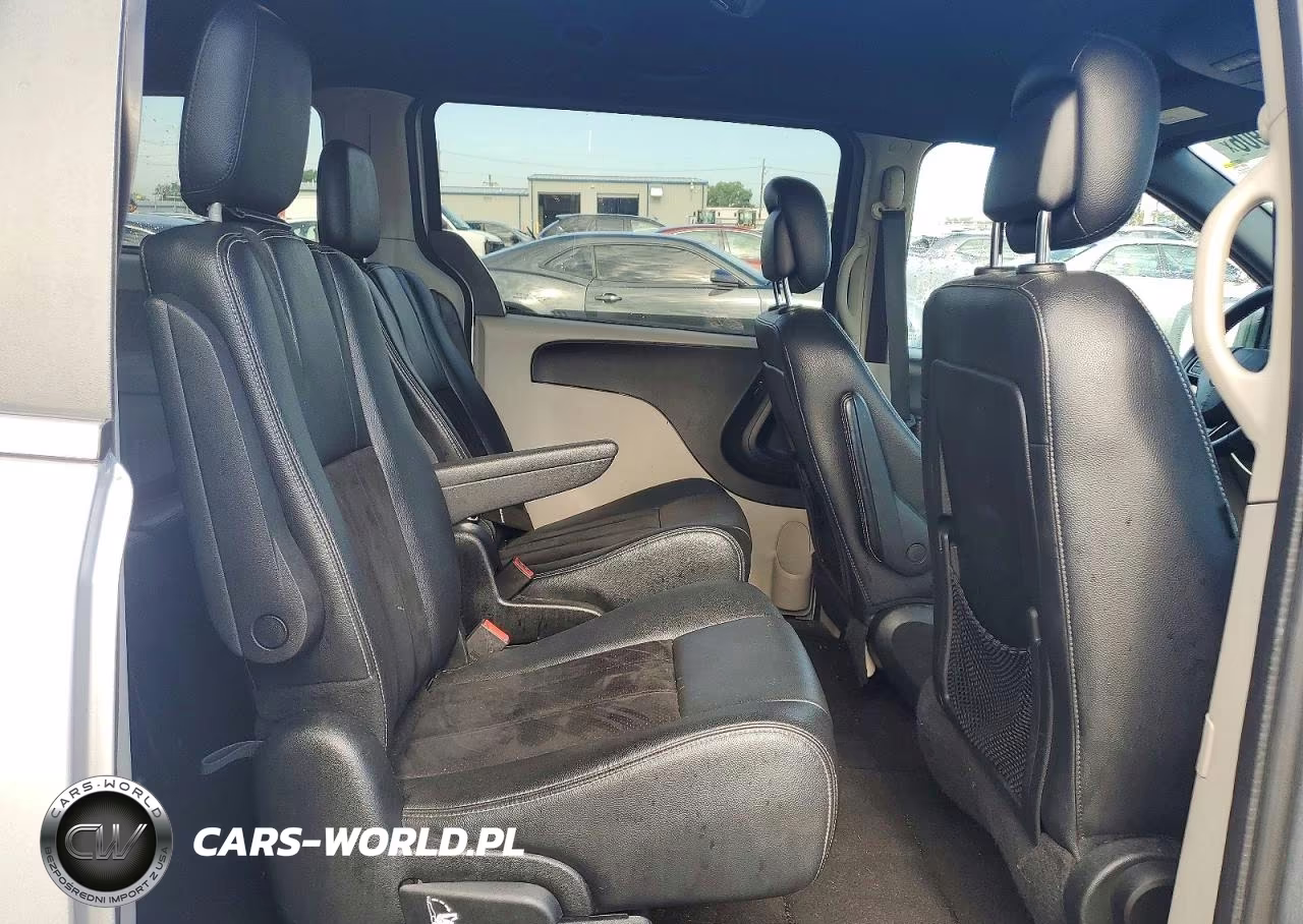 2018 Dodge Grand Caravan Sxt VIN:2C4RDGCGXJR210271 - 11