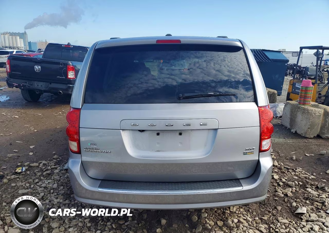 2018 Dodge Grand Caravan Sxt VIN:2C4RDGCGXJR210271 - 6