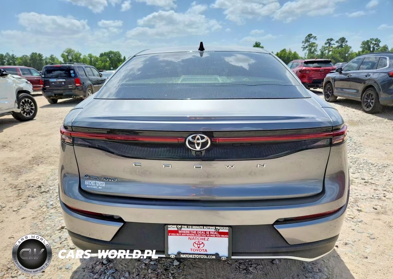2025 Toyota Crown Xle VIN:JTDAAAAF9S3034479 - 6