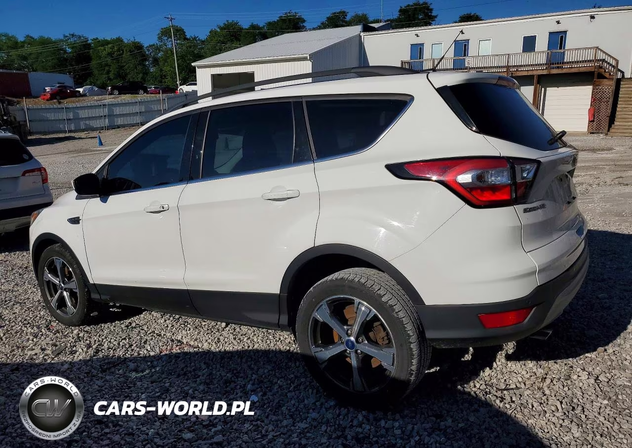 2017 Ford Escape Se VIN:1FMCU0GDXHUC21826 - 2