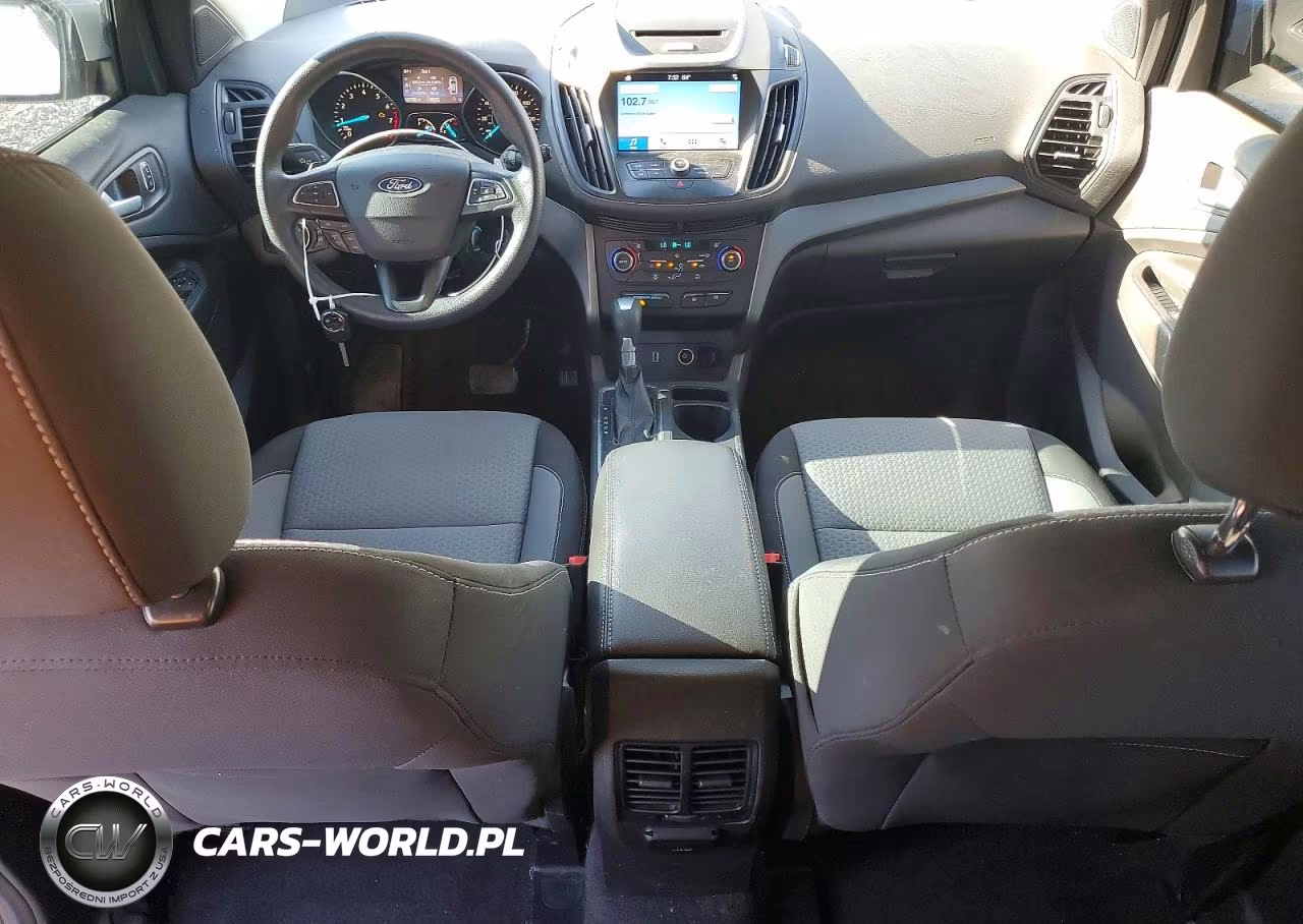 2017 Ford Escape Se VIN:1FMCU0GDXHUC21826 - 8