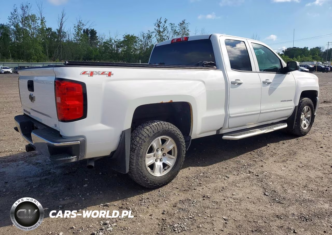 2017 Chevrolet Silverado K1500 Lt VIN:1GCVKREC6HZ339568 - 3