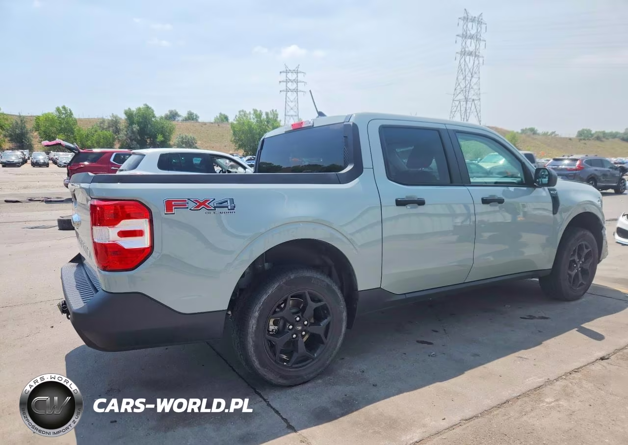 2024 Ford Maverick Xlt VIN:3FTTW8J97RRB16557 - 3