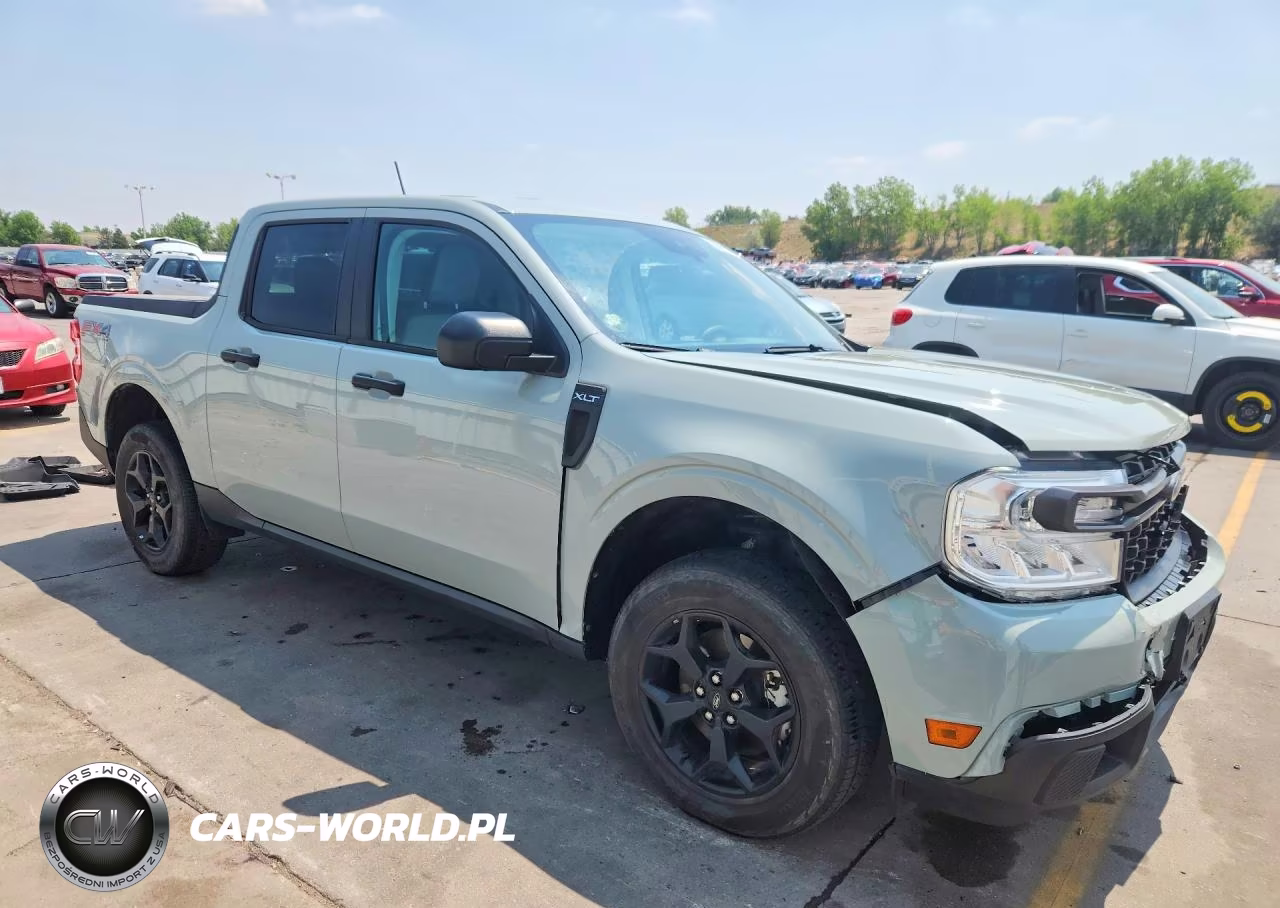 2024 Ford Maverick Xlt VIN:3FTTW8J97RRB16557 - 4