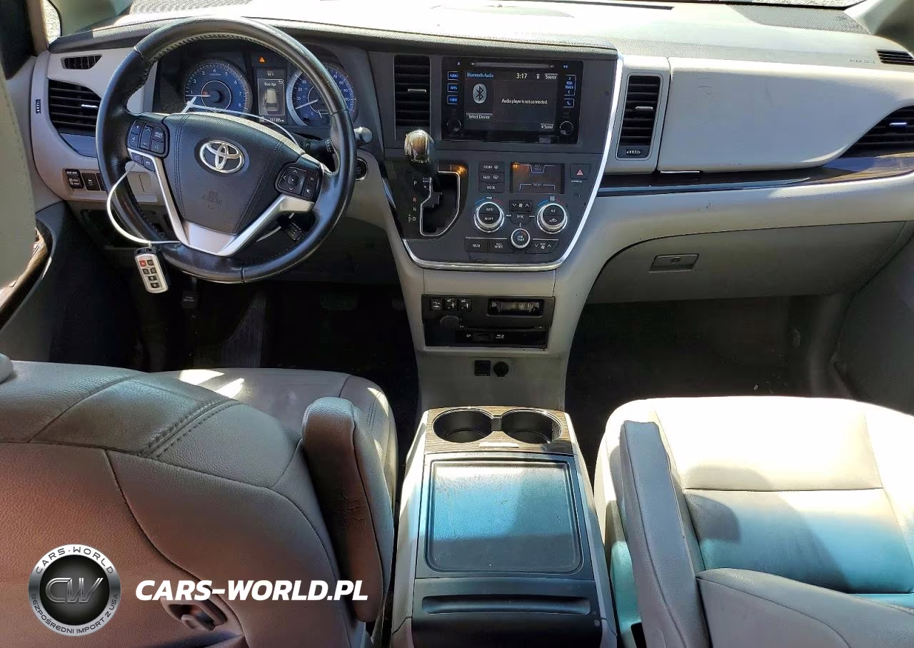 2015 Toyota Sienna VIN:5TDDK3DC7FS102287 - 10