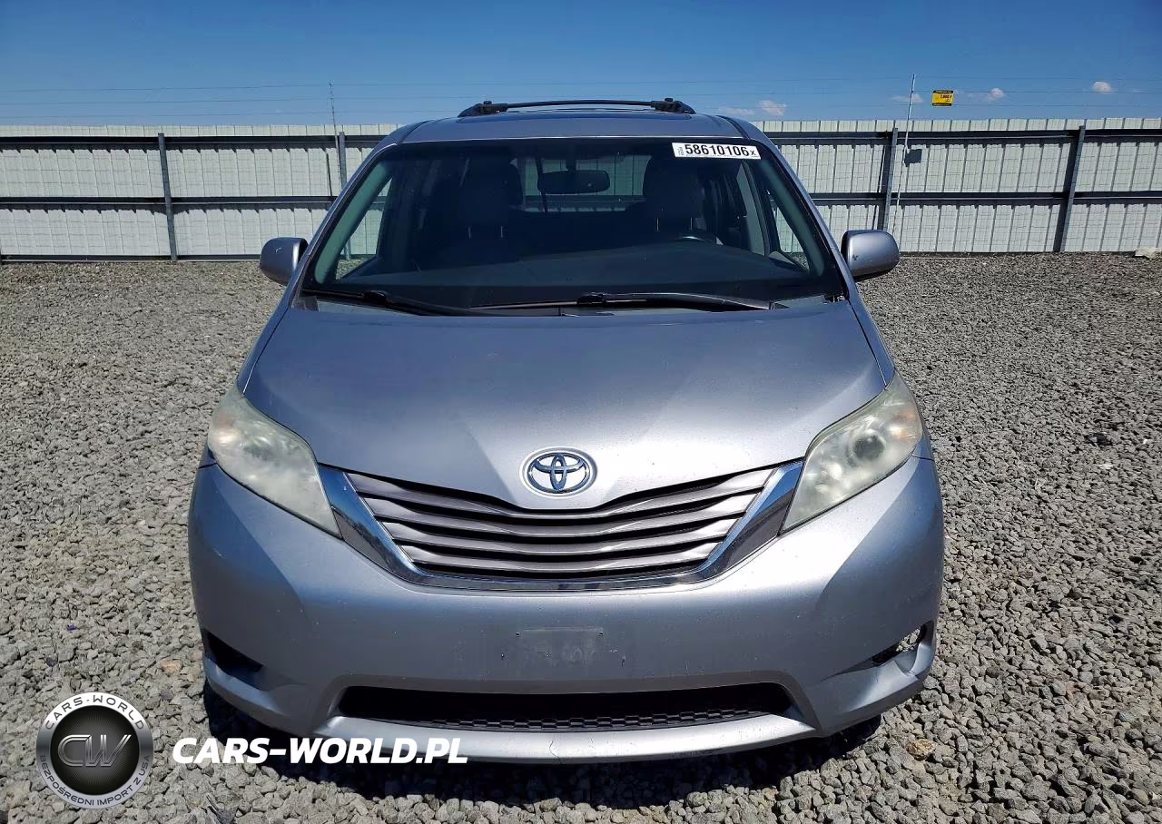 2015 Toyota Sienna VIN:5TDDK3DC7FS102287 - 5