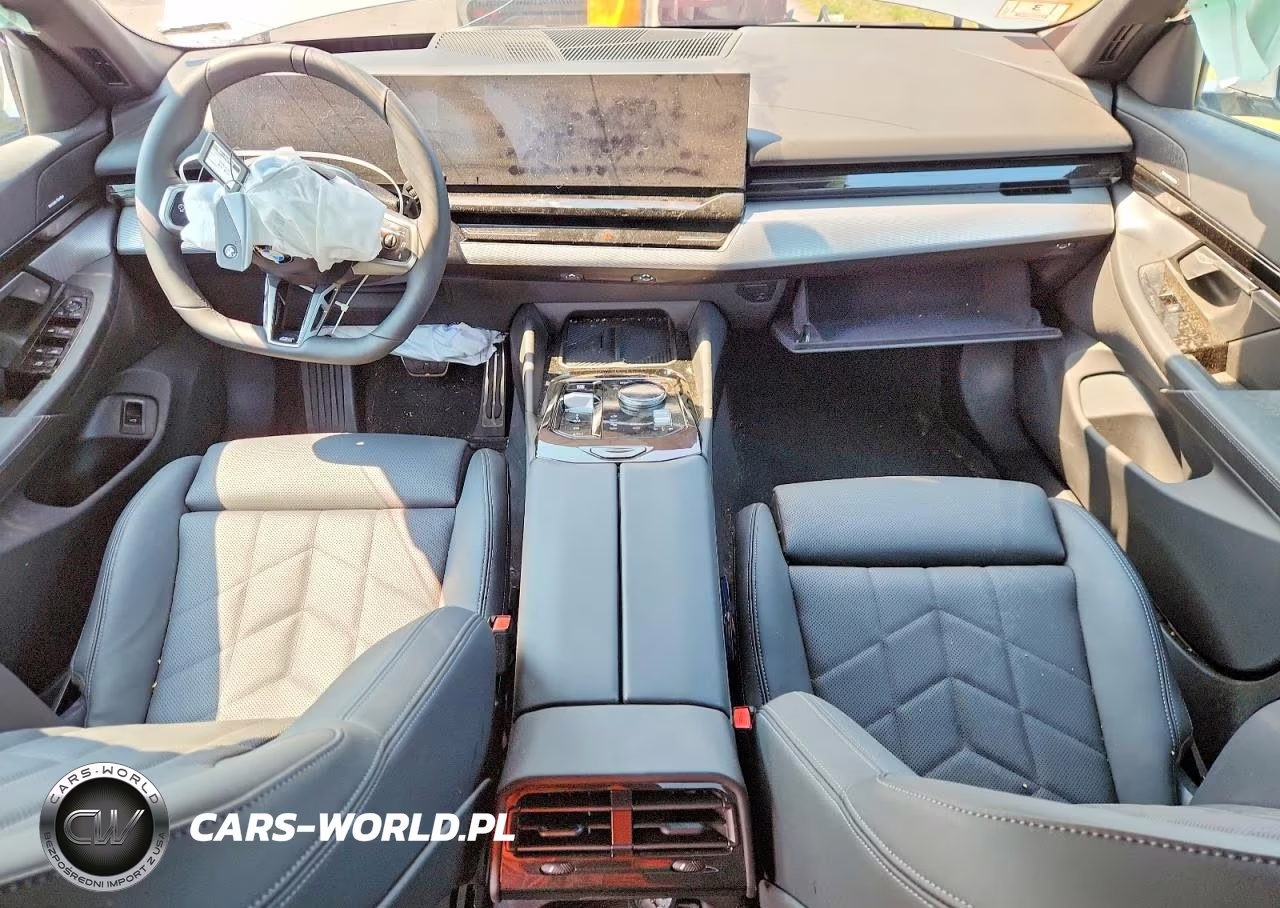 2026 BMW 530 Xi VIN:WBA53FJ05TCX46233 - 8