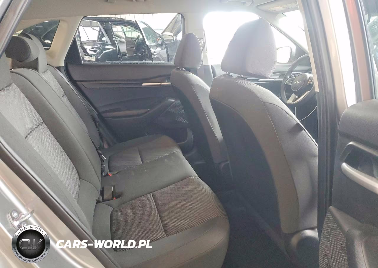 2026 Kia Seltos Lx VIN:KNDEPCAA3T7902485 - 11