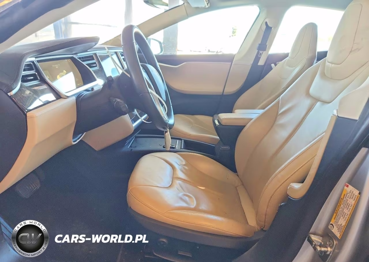 2013 Tesla Model S VIN:5YJSA1CN8DFP13772 - 7