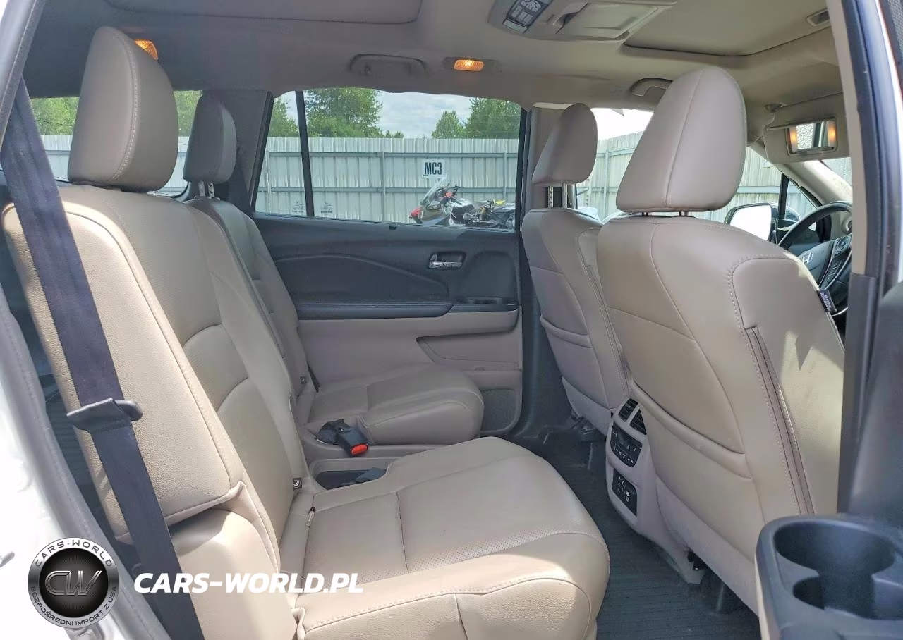 2016 Honda Pilot Elite VIN:5FNYF6H03GB044871 - 11