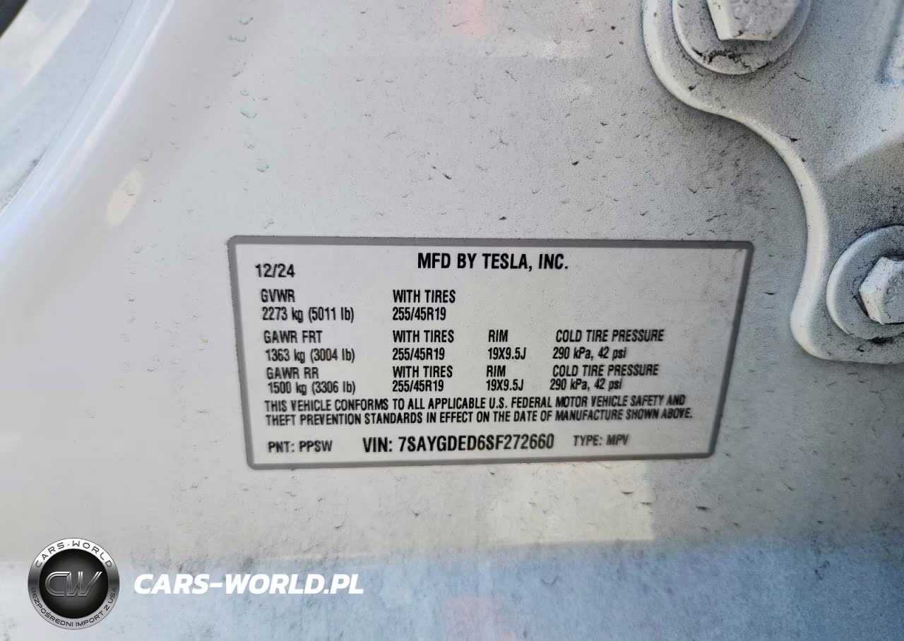 2025 Tesla Model Y VIN:7SAYGDED6SF272660 - 12