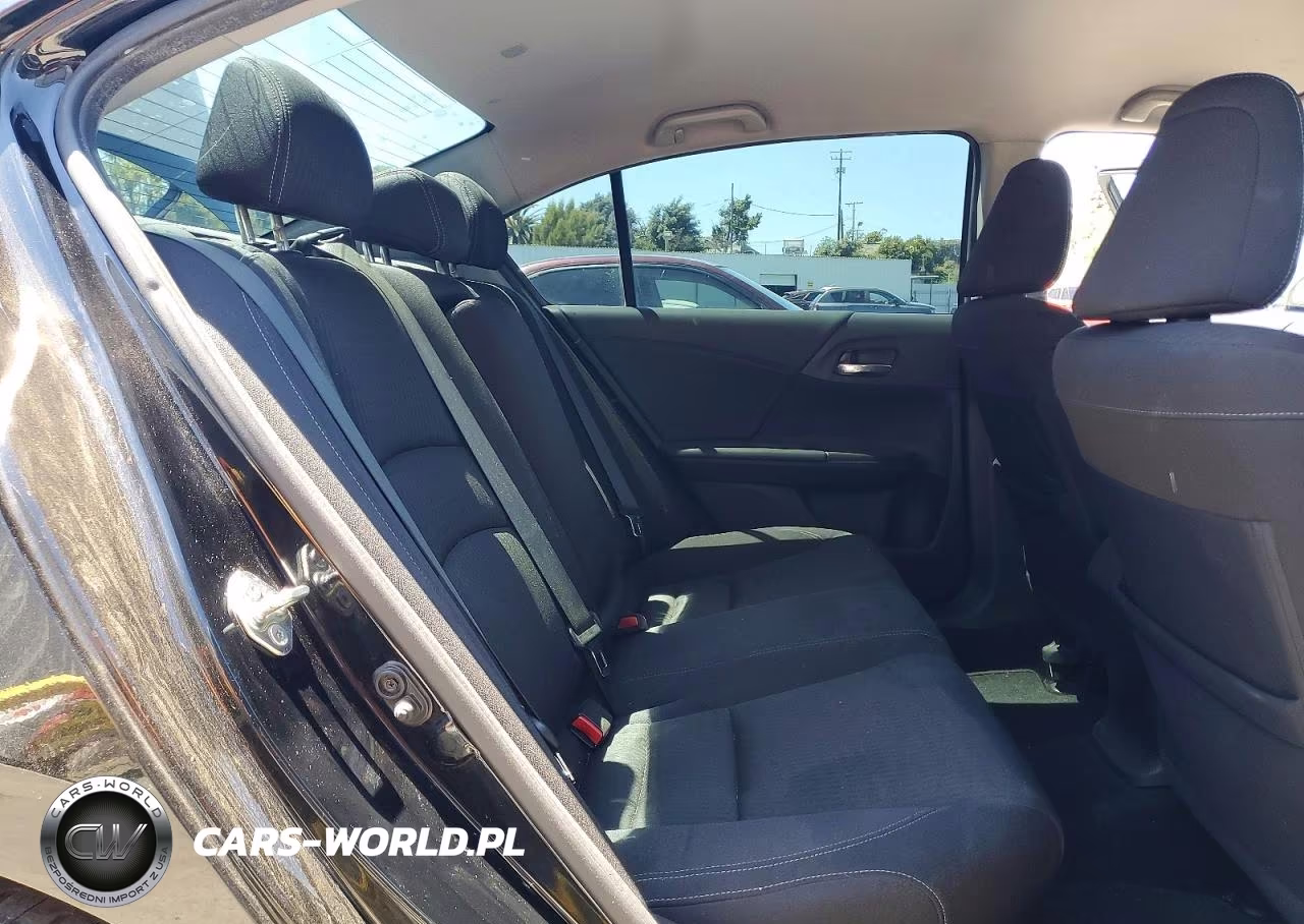 2015 Honda Accord Sport VIN:1HGCR2F50FA239053 - 10