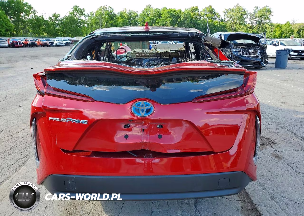 2021 Toyota Prius Prime Le VIN:JTDKAMFP3M3195517 - 6