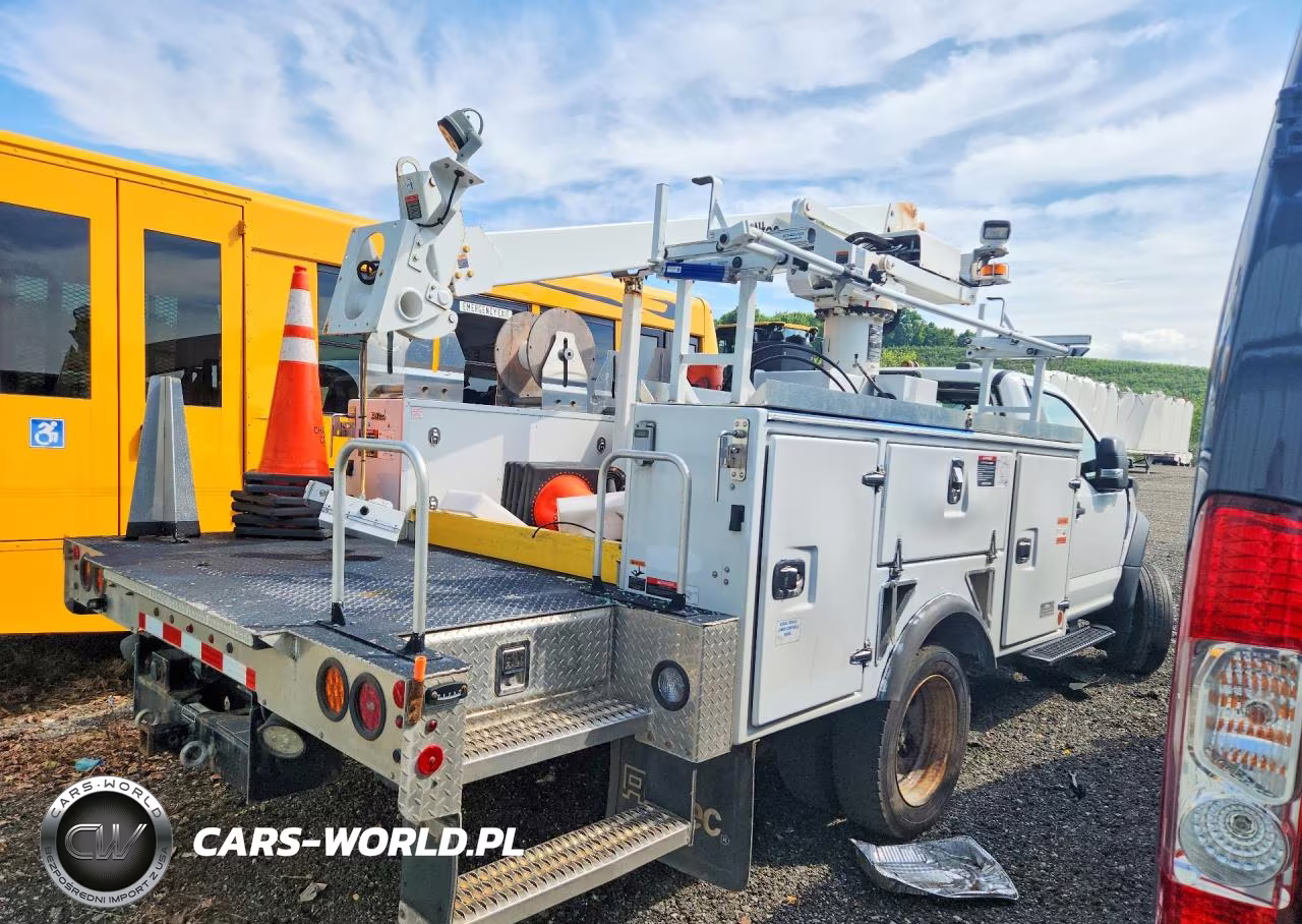 2022 Ford F450 Super Duty VIN:1FDUF4GN9NEE26428 - 3