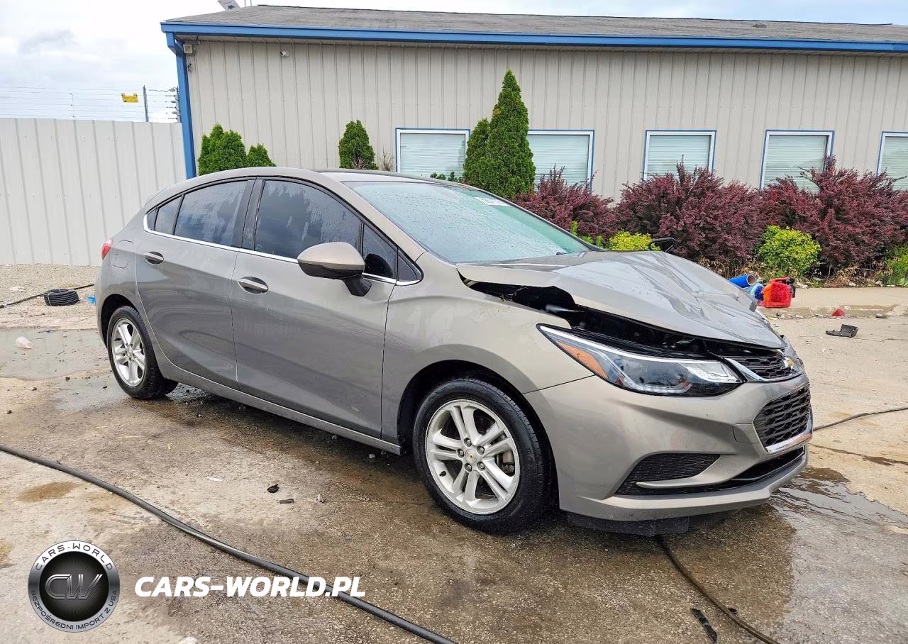 2017 Chevrolet Cruze Lt VIN:3G1BE6SM9HS581475 - 4