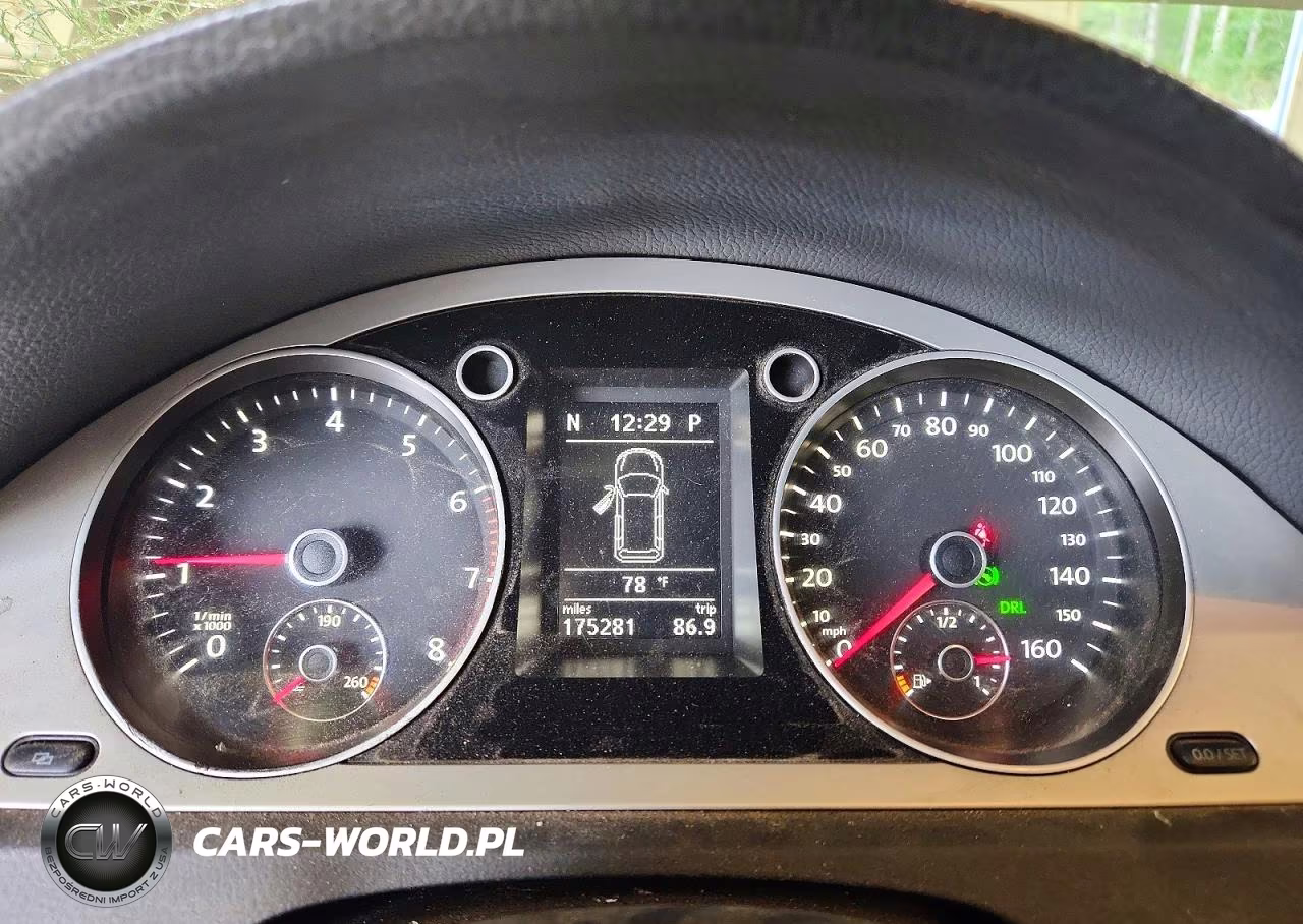 2010 Volkswagen Passat Komfort VIN:WVWXK7AN8AE167643 - 9